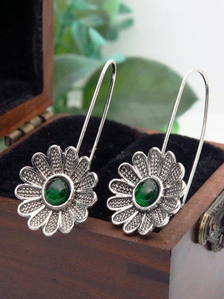 

Vintage Emerald Flower Alloy Earrings, As picture, Earrings