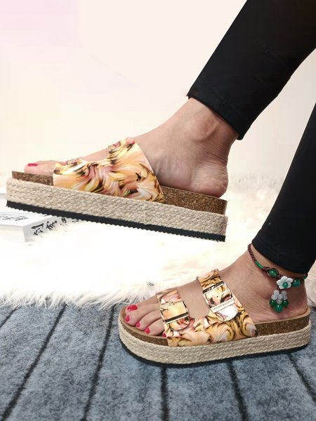 

Holiday Splash Ink Pattern Platform Sandals, Yellow, Slippers