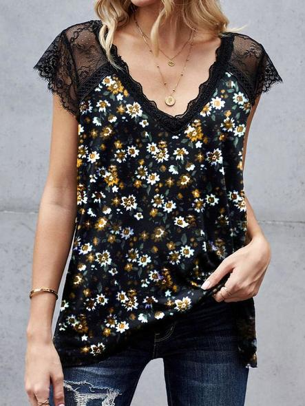 

Loosen Lace Pastoral Shirts & Tops, Black, T-Shirts