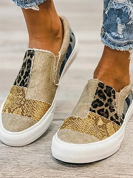 

Women Leopard Printed Breathable Flat Heel Flat Daily Shoes, Khaki, Flats
