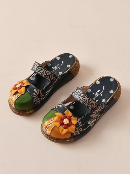 

Bohemian Ethnic Three-dimensional Floral Decoration Contrasting Color Splicing Faux Leather Slipper, Green, Slippers