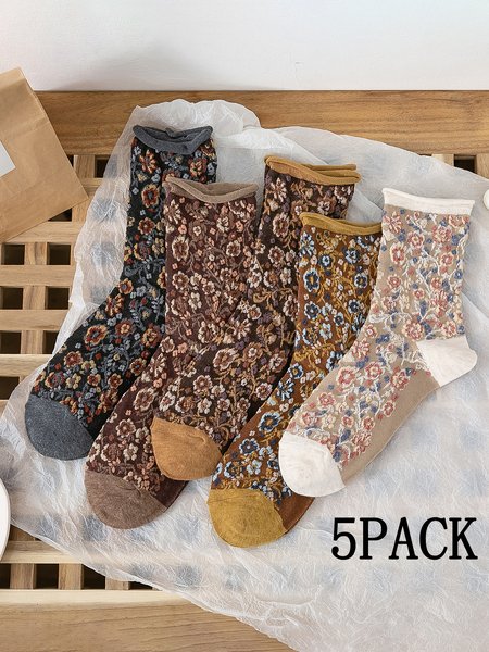

Literary Retro Style Floral Curled Loose Socks, As picture, Socks