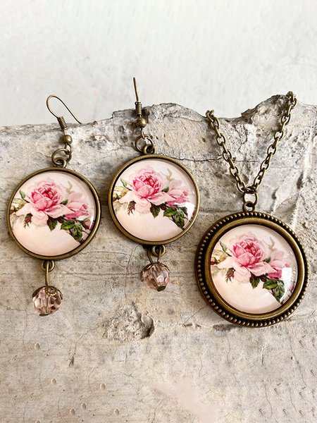 

Vintage Time Gemstone Sunflower Floral Earrings Necklace Set, Necklaces