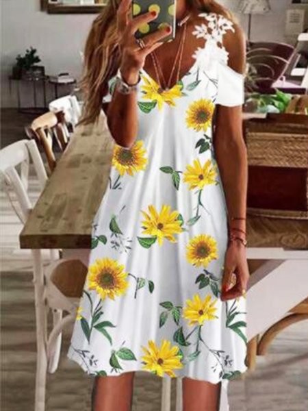 

Vacation V Neck Regular Fit Short Sleeve Knit Dress, White, Mini Dresses