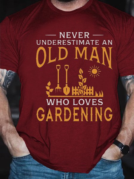 

An Old Man Who Loves Gardening T-Shirt, Red, T-shirts