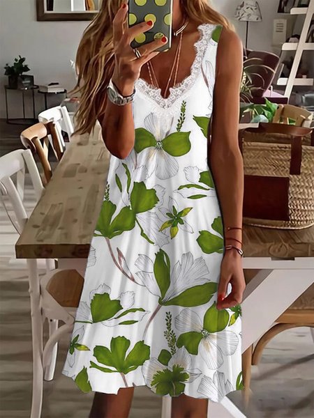 

Floral Printed Short Sleeve Knit Dress, White, Dresses