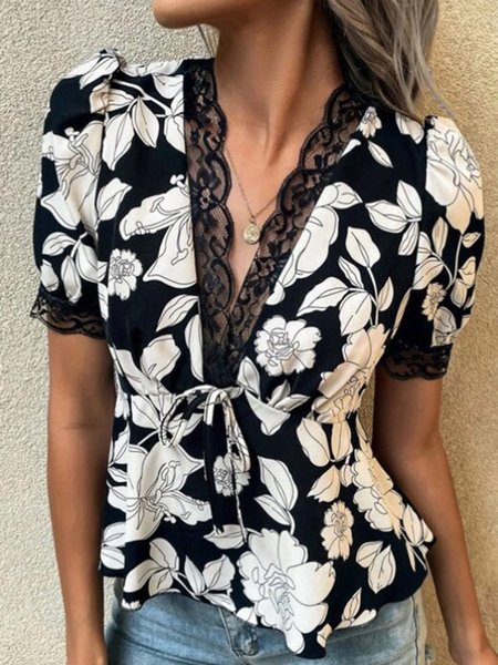 

V Neck Knot Front Printed Short Sleeve Tops, Black, T-Shirts