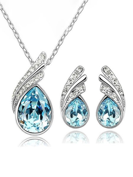 

Angel Wings Crystal Earrings Necklace Set, Light blue, Necklaces