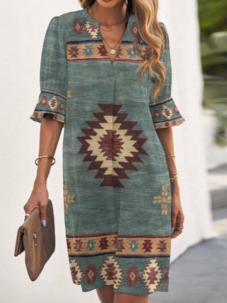 

Tribal Vacation V Neck Loosen Geometric Dresses, Green, Mini Dresses