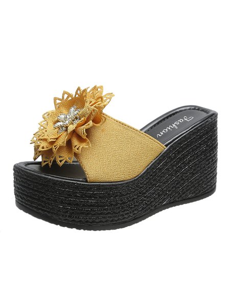 

3D Flower Platform Wedge Heel Vacation Slippers, Yellow, Women Shoes>>Women's Shoes>>Women sandals Slippers