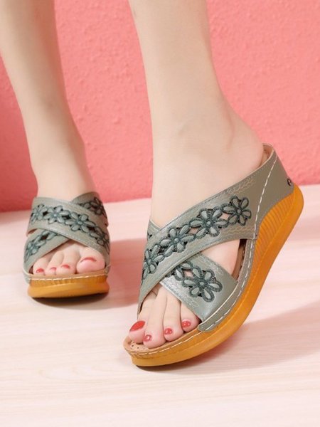 

Casual Vacation Women's Shoes Comfortable Embroidered Hollow Wedge Slipper Sandals, Green, Sandals