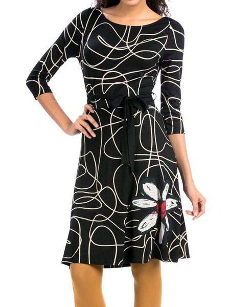 

Geometric Crew Neck Short Sleeve Knit Dress, Black, Midi Dresses