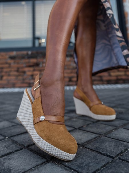 

Women's Pearl Embellished Straw Sole Wedges, Camel, Creepers & Wedges