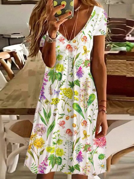 

Floral V Neck Short Sleeve Plus Size Casual Dresses, Multicolor, Mini Dresses