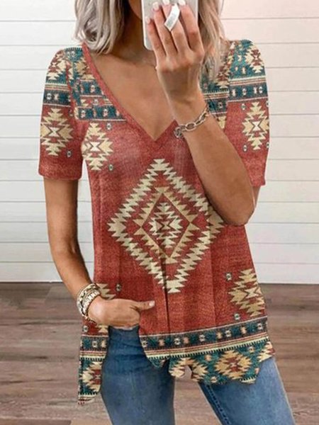 

Regular Fit V Neck Short Sleeve T-Shirt, Red, T-Shirts