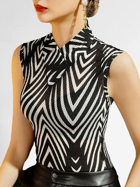 

Simple Geometric Cross Front Skinny Sleeveless Top, Black, Tops