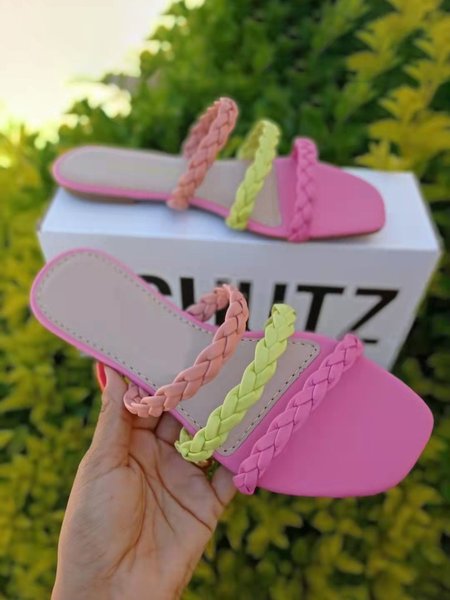

Summer Candy Color Contrast Color Woven Strap Square Toe Slippers, Pink, Slippers
