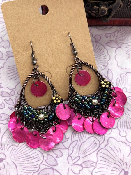 

Boho Vintage Shell Earrings, Deep pink, Earrings