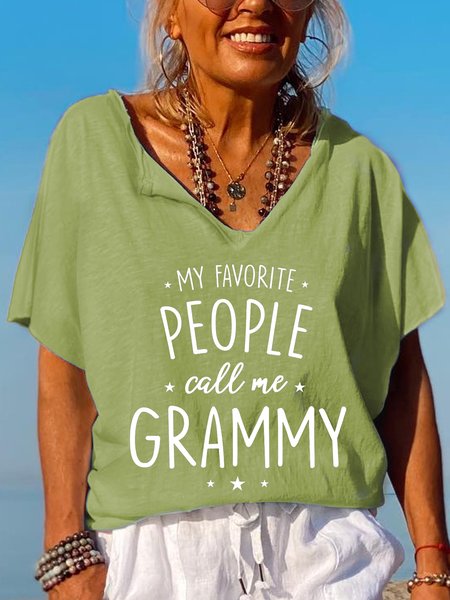 

My Favorite People Call Me Grammy V Neck T-Shirt, Green, T-shirts