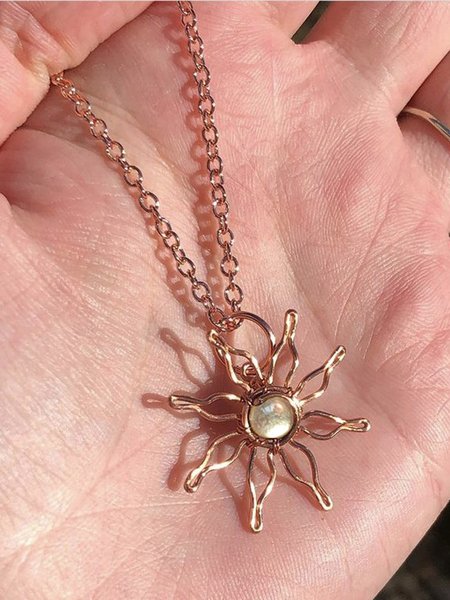 

JFN Vintage Sun Moonstone Necklace, As picture, Necklaces