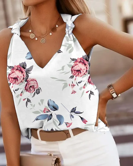 

Casual Floral V neck Regular Fit Woven, White, Tank Tops & Camis