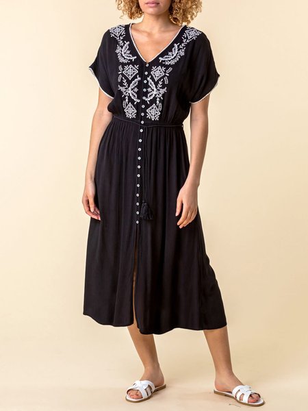 

Vacation Embroidered Short Sleeve Woven Dress, Black, Midi Dresses