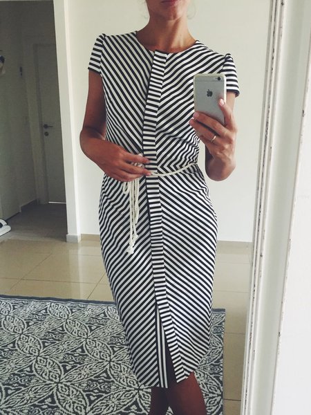 

Striped Simple Short Sleeve Fitted Woven Dress, Black-white, Midi Dresses