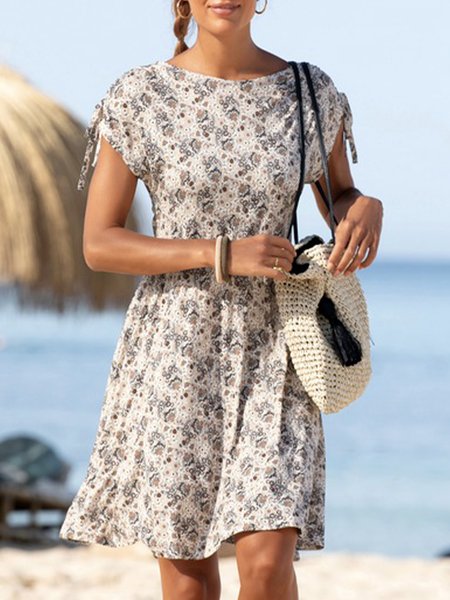 

Floral Short Sleeve Crew Neck Plus Size Casual Dresses, Light khaki, Mini Dresses