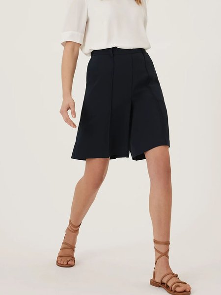 

Casual Solid Shorts, Black, Shorts