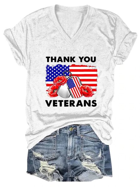 Women's Combat Boots Flower Veteran Day V-Neck Tee, White, T-shirts
