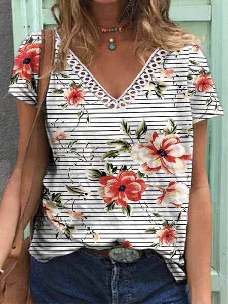 

Striped Floral Short Sleeve V Neck Plus Size Casual T-shirts, Flower, T-Shirts