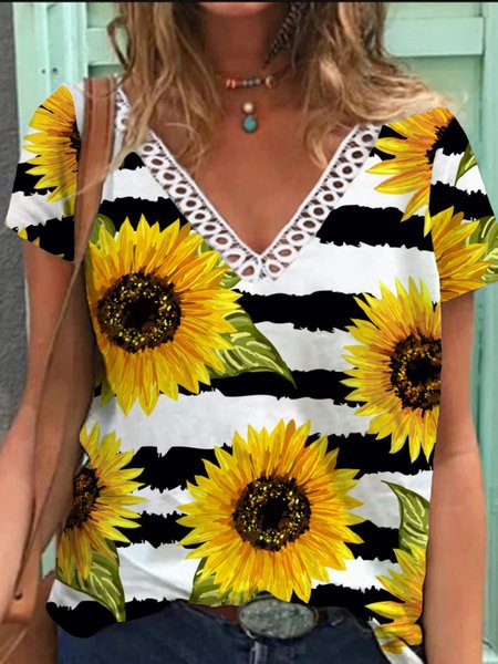 

Casual Sunflower Short Sleeve V Neck Plus Size Printed Tops T-shirts, Yellow, T-Shirts