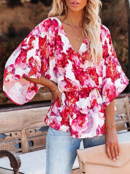 

Vacation V Neck Printed Half Sleeve Top, Red, Tops