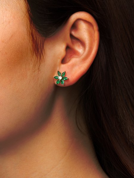 Commuter Simple Green Zircon Petal Earrings, Earrings