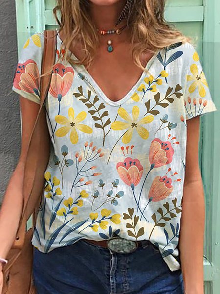 

Elegant Watercolor Floral Design V-Neck Short Sleeve T-Shirt, White, T-Shirts