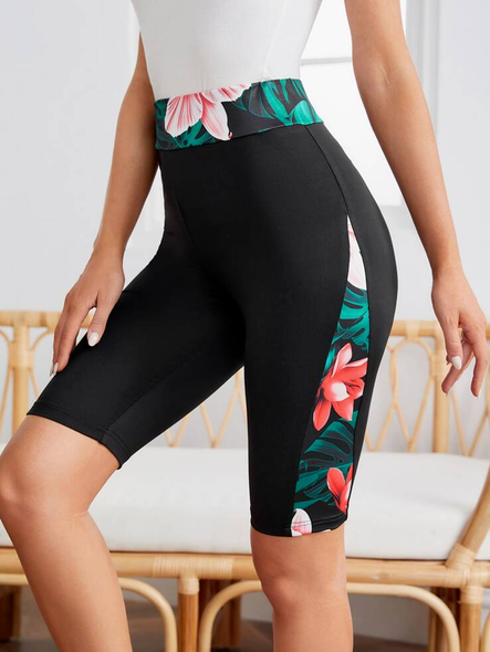 

Floral Regular Fit Shorts, Black, Leggings