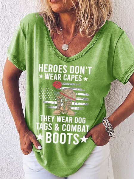 

Top heroes Don’t Wear Capes, They Wear Dog Tags & combat boots，Us Flag V Neck T-Shirt, Green, T-shirts