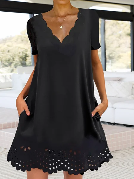 

Elegant Black Wavy Neckline Cutout Hem Short Sleeve Knit Dress, Mini Dresses