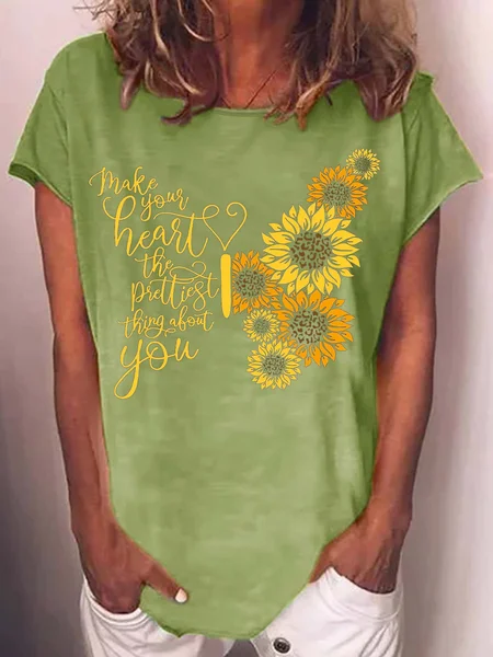 

Womens Make You Heart The Prettiest Thing About You Butterfly Flower Print Casual T-Shirt, Green, T-shirts