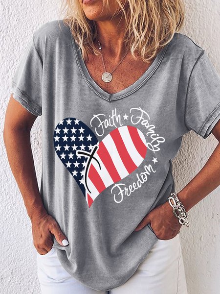 

American Flag Print Faith Family Letter Casual V Neck Letters T-Shirt, Gray, T-shirts