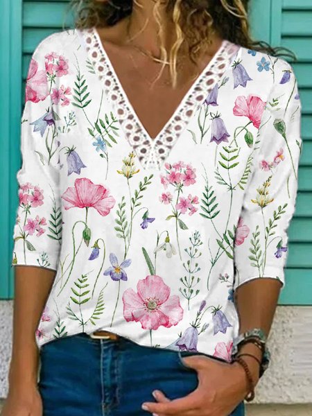 

Lace V Neck Casual Floral Loose T-Shirt, White, Tops