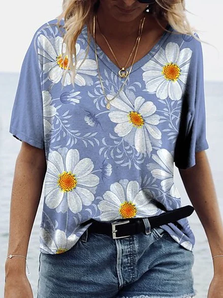 

Cotton-Blend V Neck Floral T-Shirt, Multicolor, Tees & T-shirts