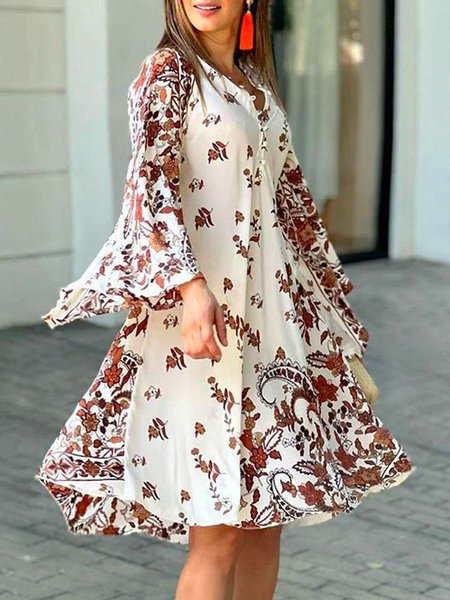 

Daily Three Quarter Regular Fit V Neck Floral Dress, As picture, Mini Dresses