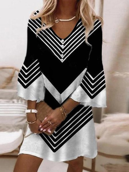 

Color Block Regular Fit Casual Dresses, Black, Mini Dresses