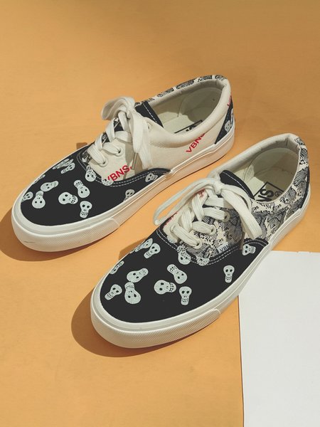 

Halloween Skull Personality Canvas Skateboard Shoes, As picture, Sneakers