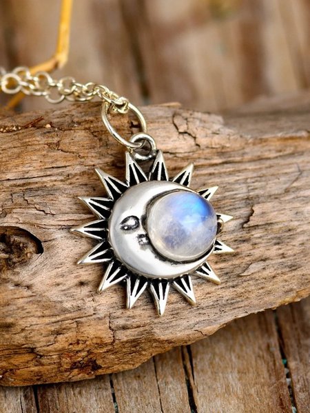 

Casual Vintage Moonstone Opal Moon Pendant Necklace, As picture, Necklaces