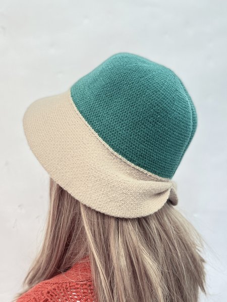 

Fine Line Braided Contrast Sweater Hat Versatile, As picture, Women Hats