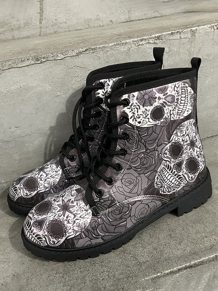 

Halloween Valentine's Day Black and White Grey Skull Rose Graphic Booties, As picture, Sneakers