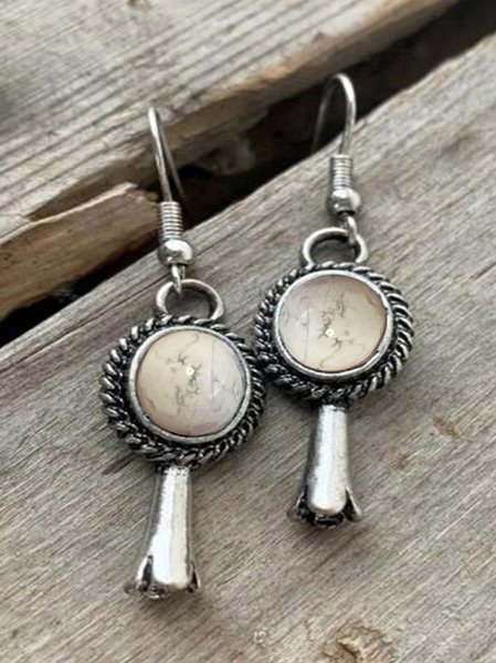 

Vintage Turquoise Short Earrings Distressed Ethnic Style, White, Earrings