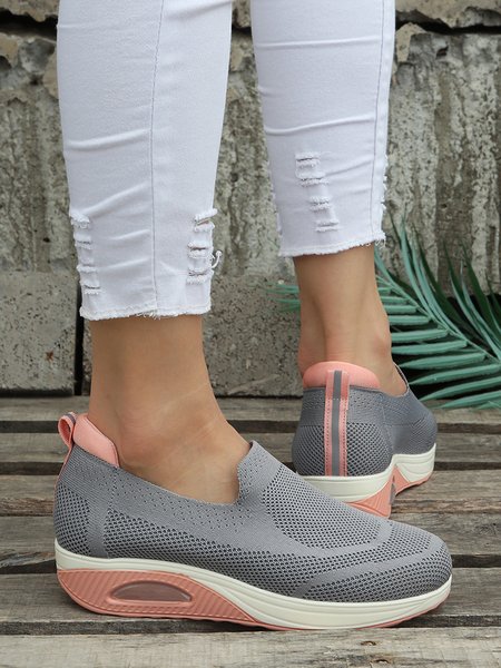 

Contrasting Color Comfort Shock Absorbing Flyknit Sneakers, Gray, Sneakers